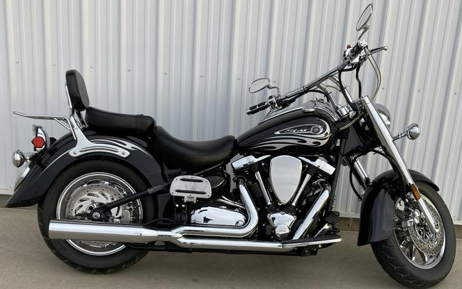 2010 Yamaha Roadstar S