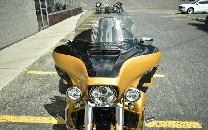 2023 Harley-Davidson® FLHTCUTG - Tri Glide® Ultra