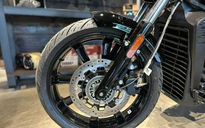 New 2024 Indian Motorcycle Scout Rogue Sixty