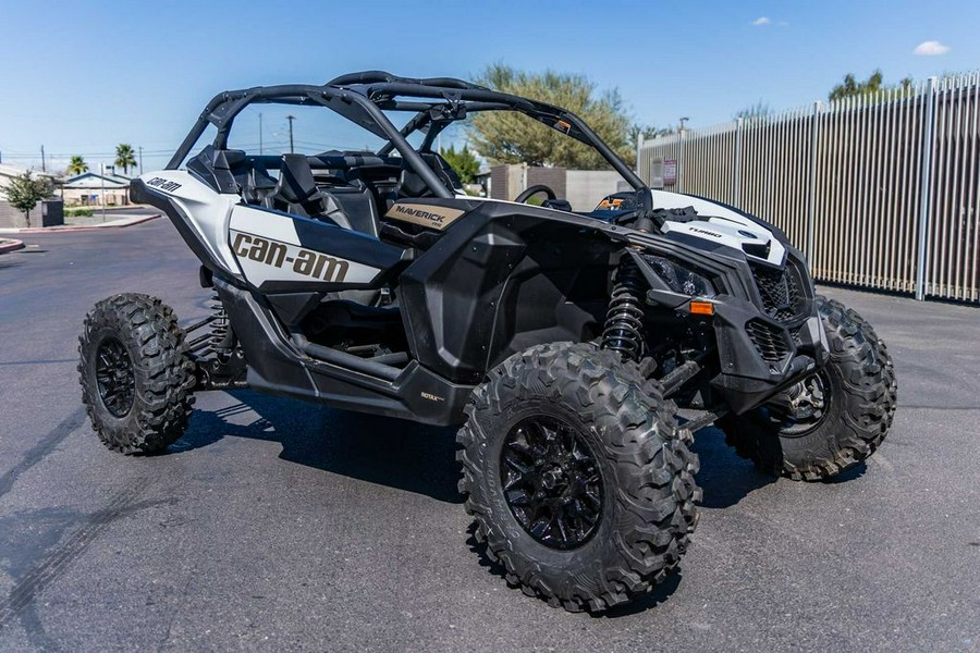 2024 Can-Am® Maverick X3 RS Turbo Catalyst Gray