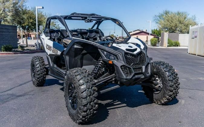 2024 Can-Am® Maverick X3 RS Turbo Catalyst Gray