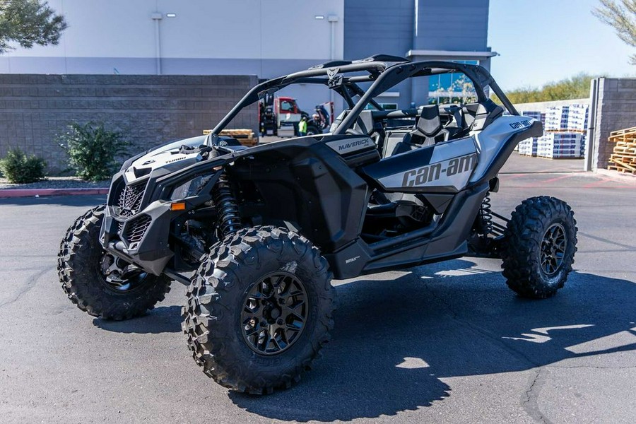 2024 Can-Am® Maverick X3 RS Turbo Catalyst Gray