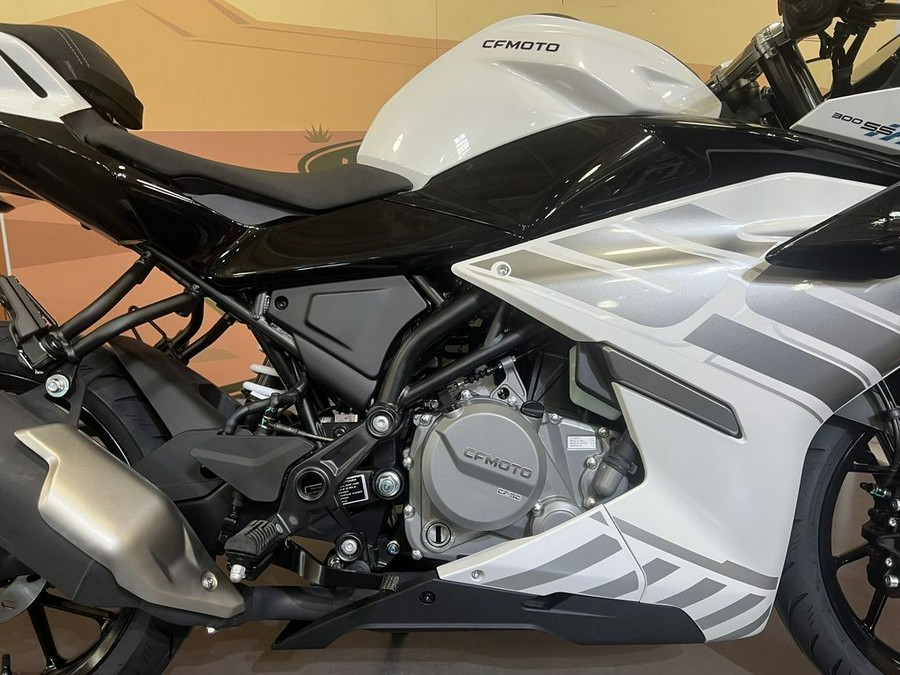 2026 CFMOTO 300SS