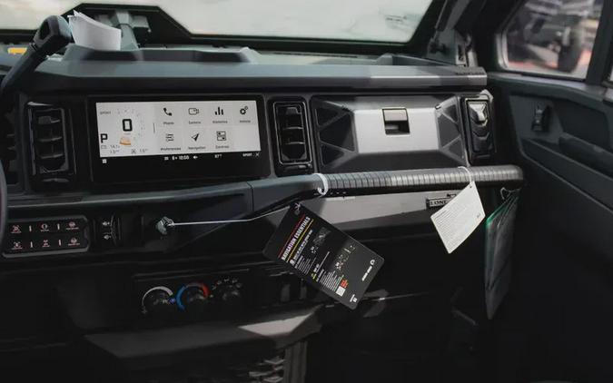 2026 CAN-AM DEFENDER MAX LONE STAR CAB HD11