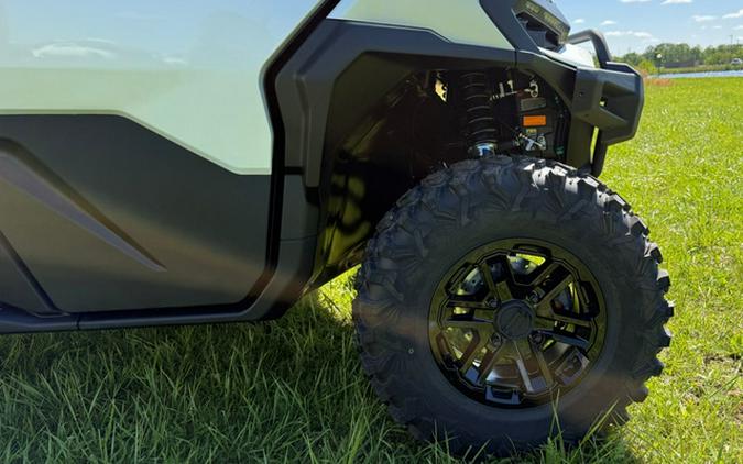 2026 Can-AM DEFENDER LIMITED HD11