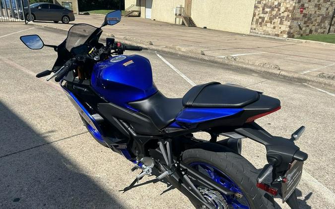 2025 Yamaha YZF R3