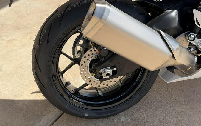 2027 HONDA CBR1000RR