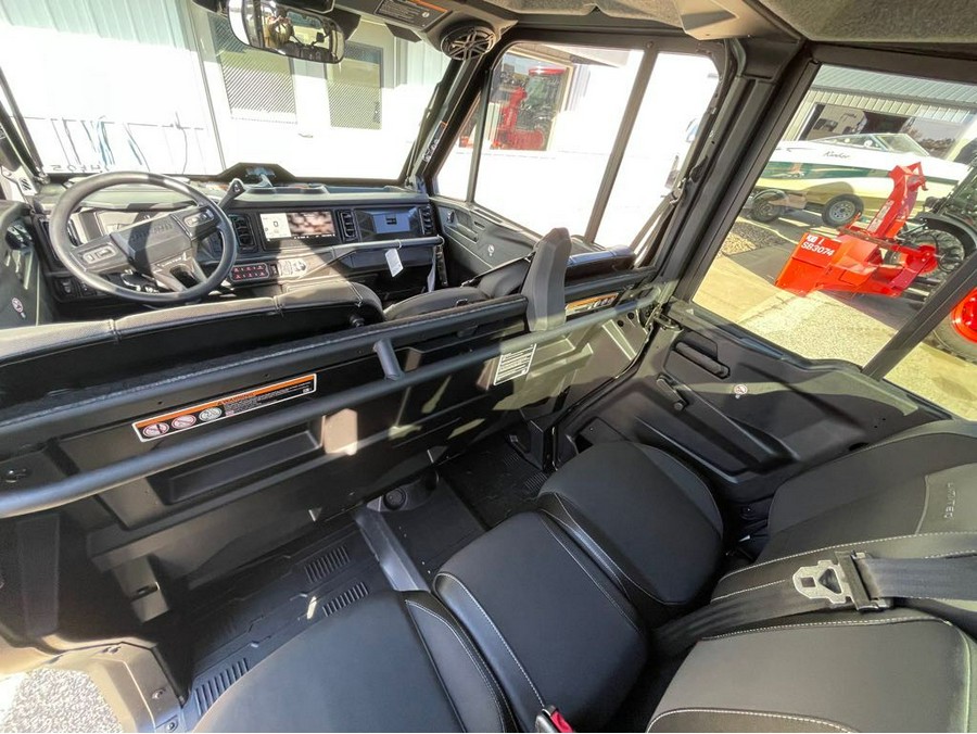 2026 Can-Am Defender Limited HD11