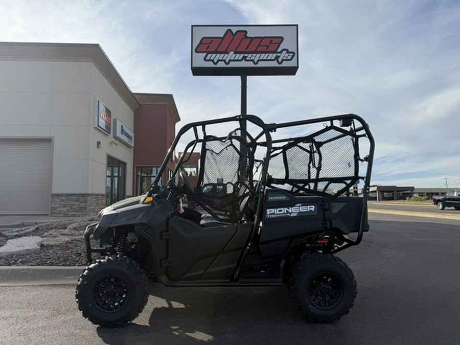 2026 Honda Pioneer 700-4 Deluxe
