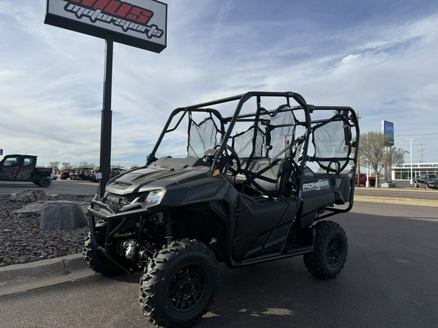 2026 Honda Pioneer 700-4 Deluxe