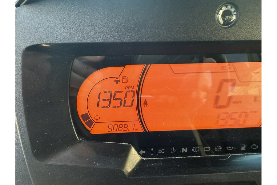 2025 Can-Am Defender Limited HD10