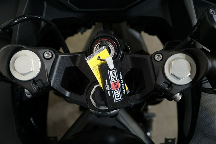 2026 Kawasaki Ninja 500 Metallic Flat Spark Black