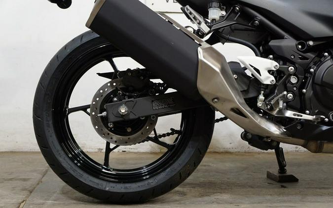 2026 Kawasaki Ninja 500 Metallic Flat Spark Black