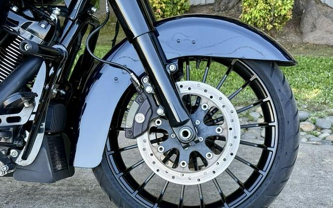 2019 Harley-Davidson® FLHRXS - Road King® Special
