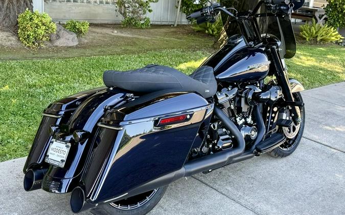 2019 Harley-Davidson® FLHRXS - Road King® Special