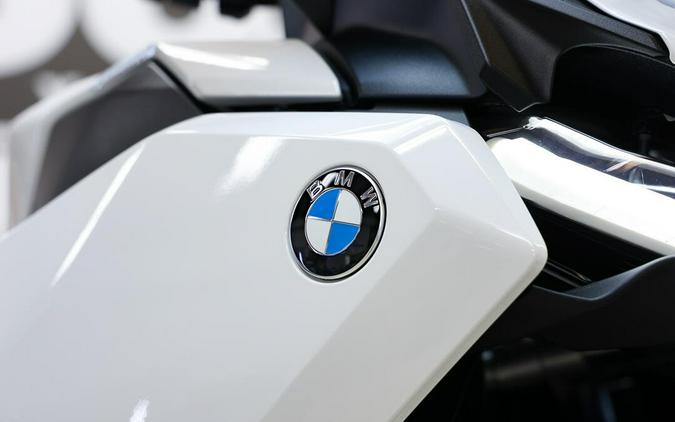 2026 BMW R 1300 RT