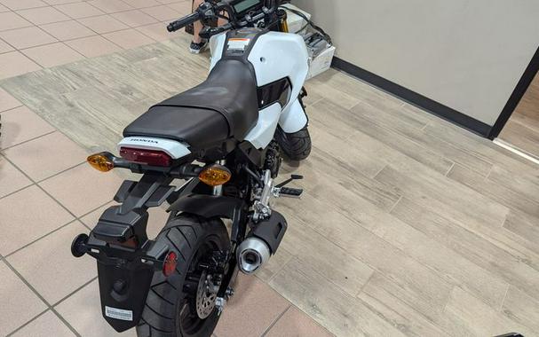 New 2025 HONDA GROM BASE PEARL WHITE