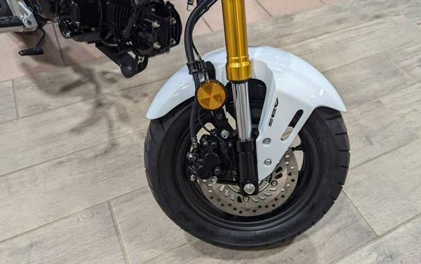 New 2025 HONDA GROM BASE PEARL WHITE