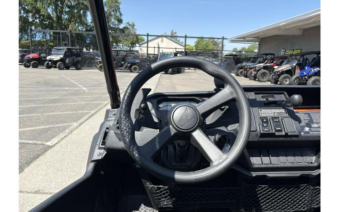 2025 Honda Pioneer 1000-5 Deluxe