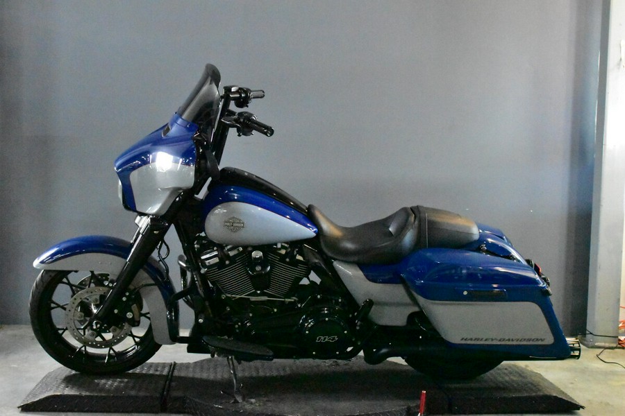 2023 Harley-Davidson Street Glide Special