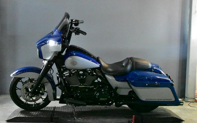 2023 Harley-Davidson Street Glide Special