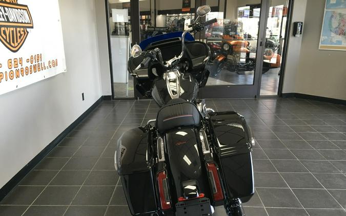 Road Glide®