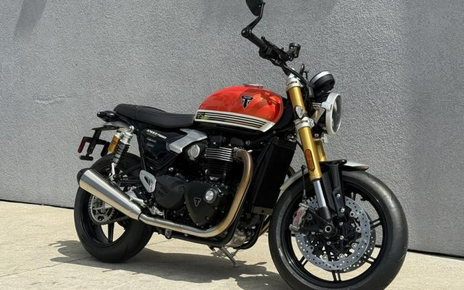 2025 Triumph Speed Twin 1200 RS Baja OrangeSapphire Black