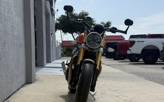 2025 Triumph Speed Twin 1200 RS Baja OrangeSapphire Black