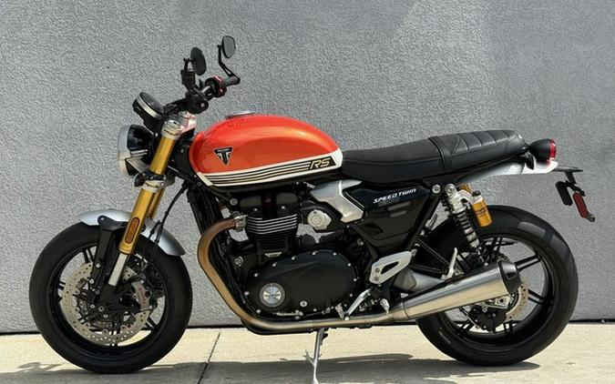 2025 Triumph Speed Twin 1200 RS Baja OrangeSapphire Black