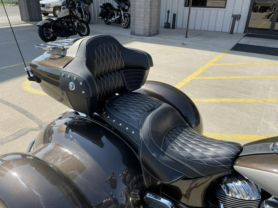 2023 Indian Motorcycle® Roadmaster® Bronze Pearl Metallic / Silver Metallic