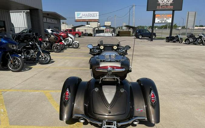 2023 Indian Motorcycle® Roadmaster® Bronze Pearl Metallic / Silver Metallic