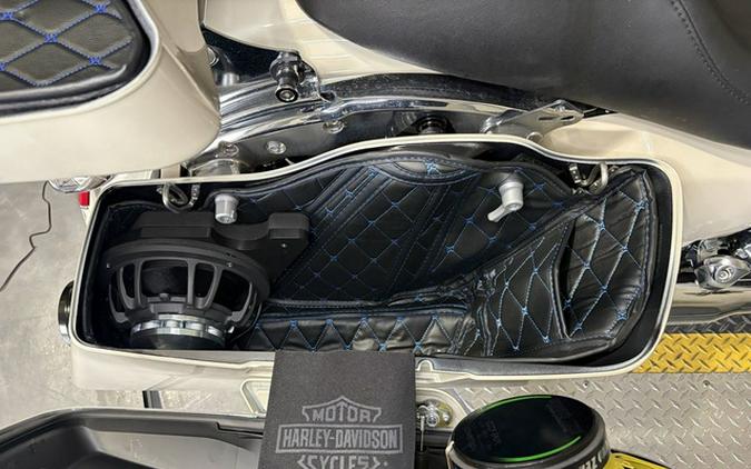 2022 Harley-Davidson FLHXS - Street Glide Special