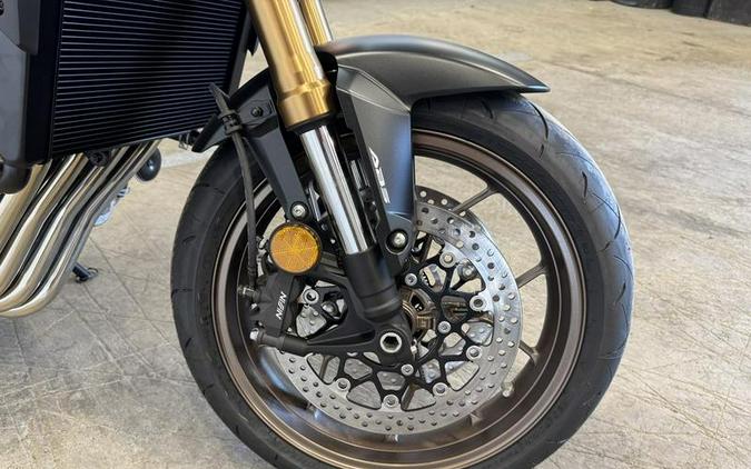 2026 Honda® CB650R E-Clutch