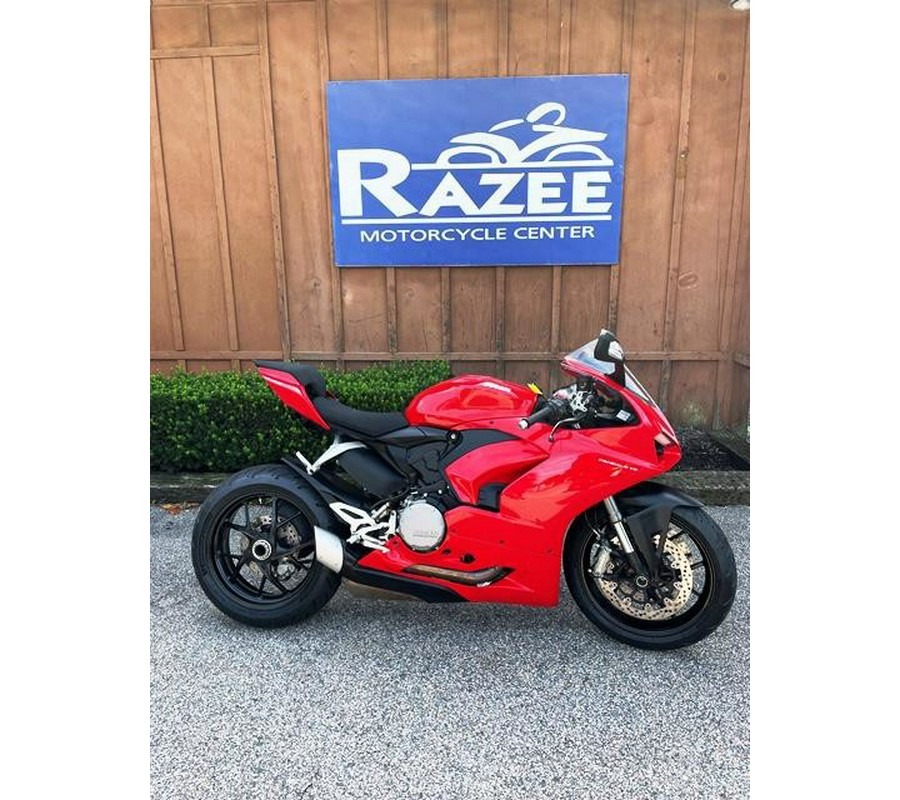 2022 PANIGALE V2 - Ducati