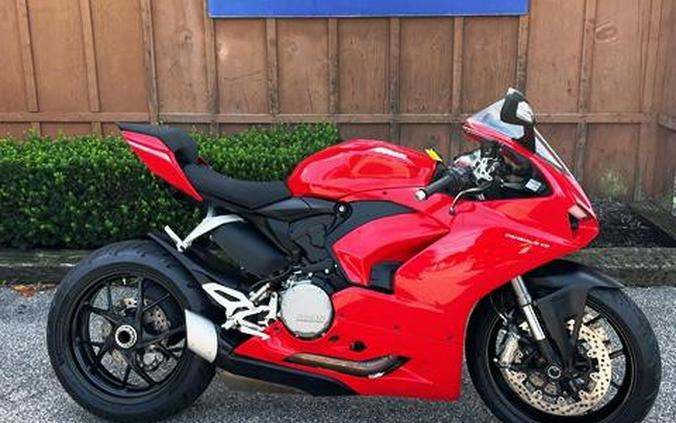 2022 PANIGALE V2 - Ducati
