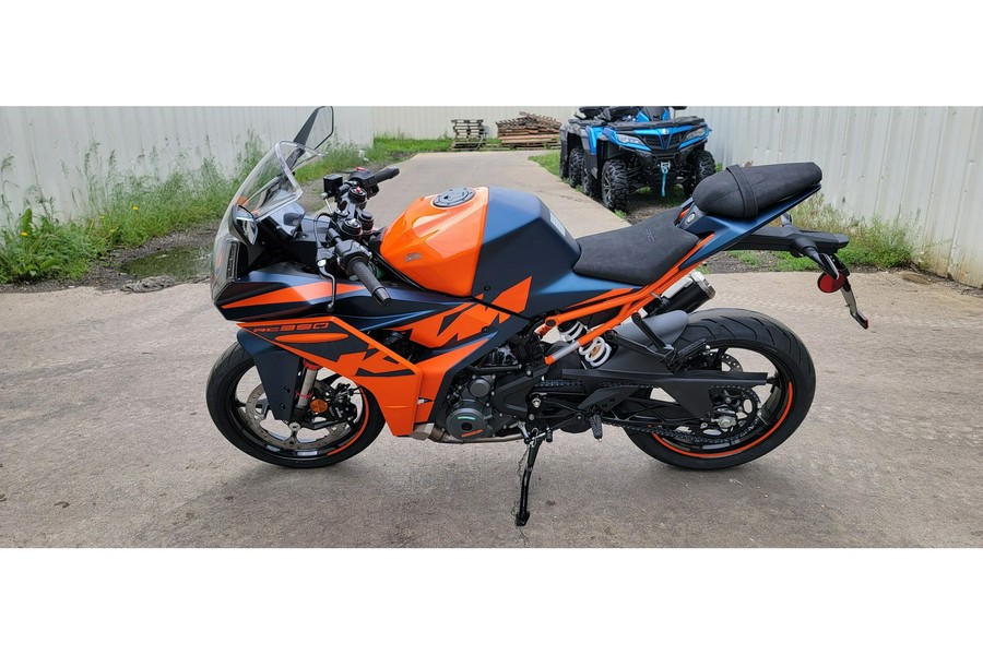 2023 KTM RC 390