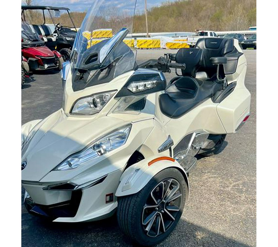 2016 Can-Am Spyder RT Limited