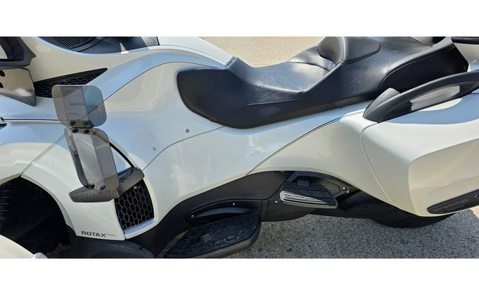 2018 SPYDER RT SE6 - Can-Am