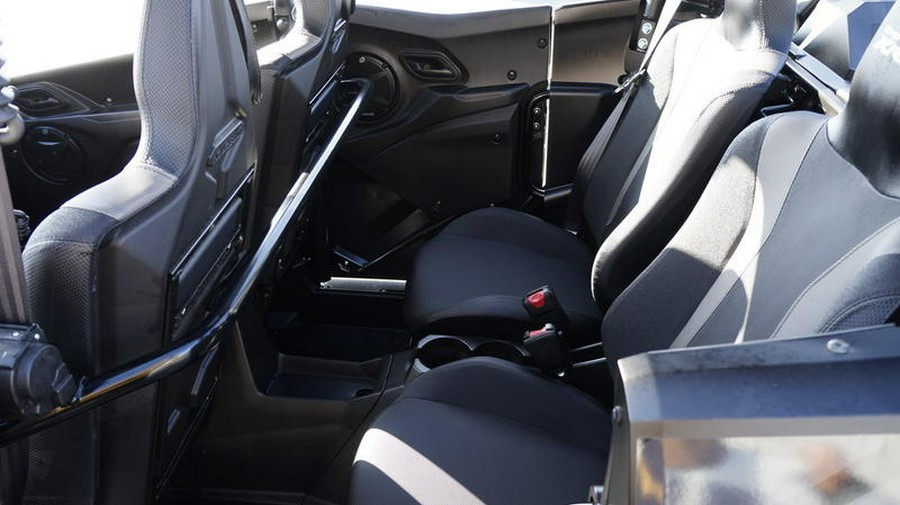 2026 Kawasaki Teryx® KRX4™ 1000 Blackout Edition