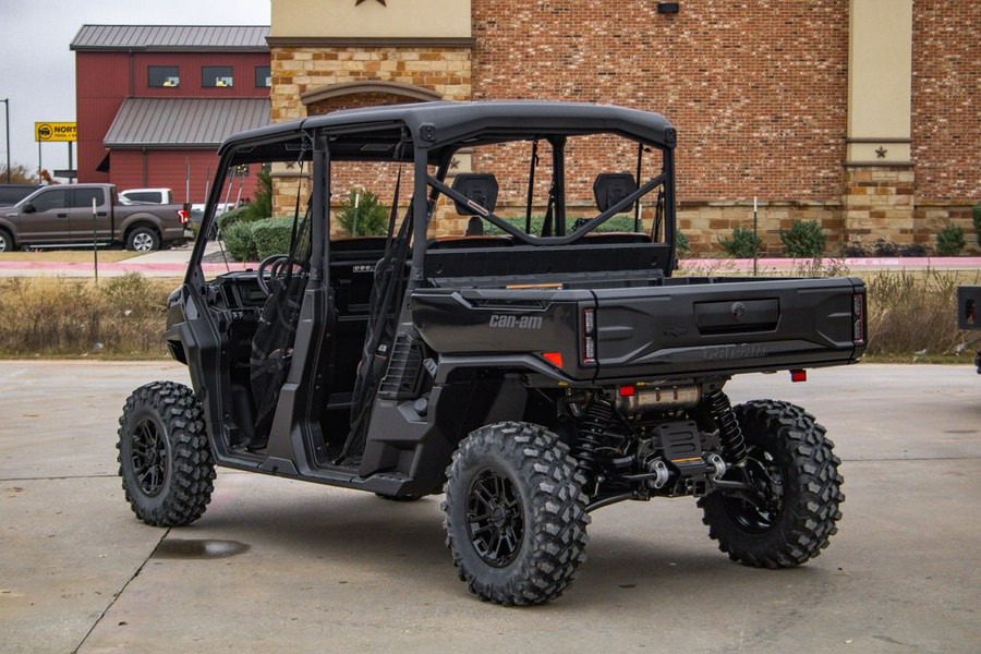 2026 Can-Am® Defender MAX LONE STAR HD11