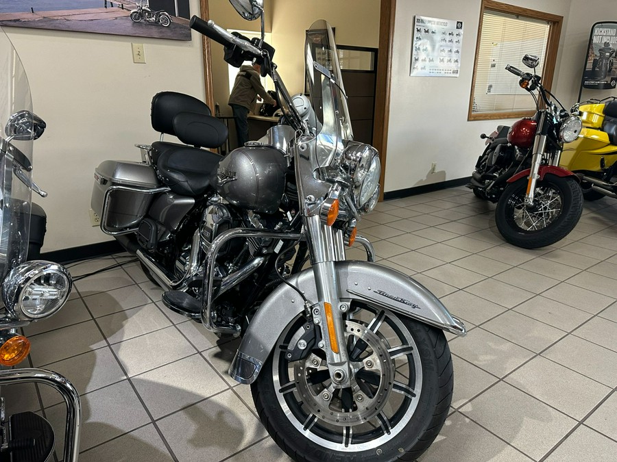 2016 Harley-Davidson Road King®