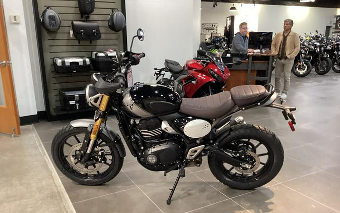 2024 Triumph Scrambler 400 X