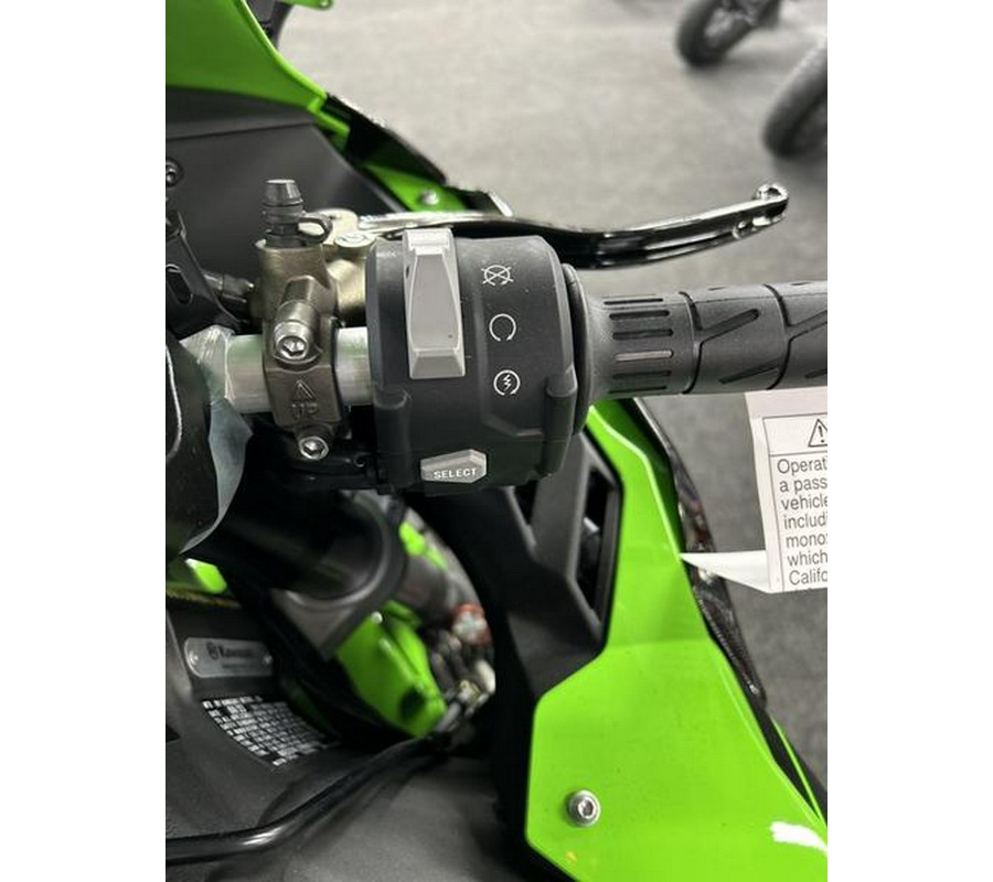 2024 Kawasaki Ninja® ZX™-10R KRT Edition ABS