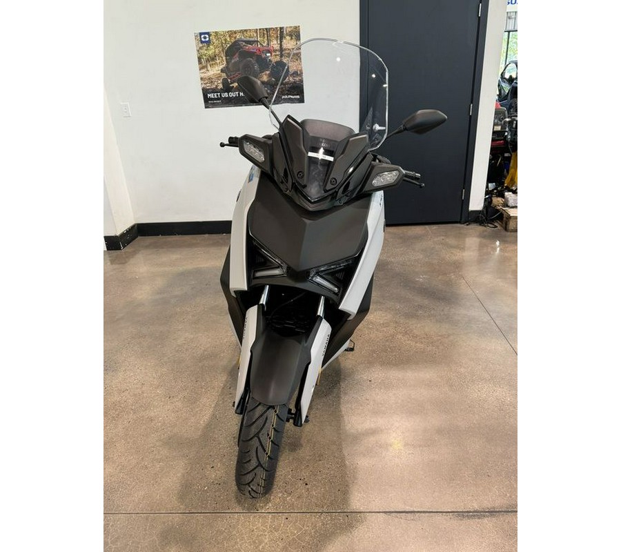 2024 Yamaha XMAX