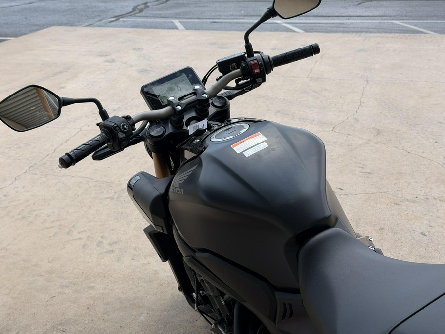 2026 HONDA CB650R E-CLUTCH