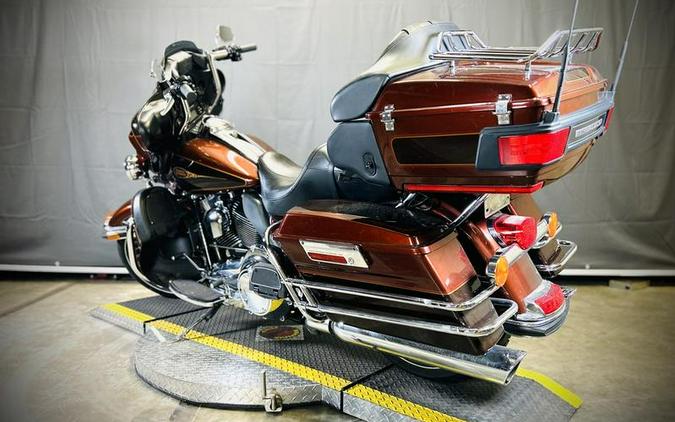 2009 Harley-Davidson® FLHTCU - Ultra Classic® Electra Glide®