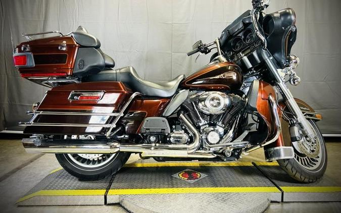 2009 Harley-Davidson® FLHTCU - Ultra Classic® Electra Glide®