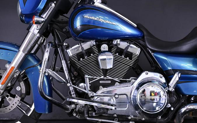 2014 Harley-Davidson® FLHX - Street Glide®