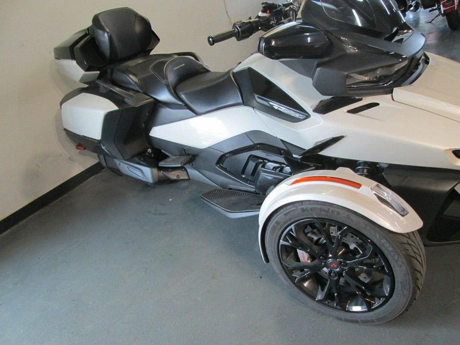 2020 Can-Am® Spyder® RT Limited Dark