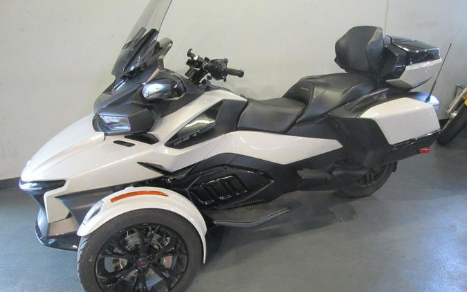 2020 Can-Am® Spyder® RT Limited Dark